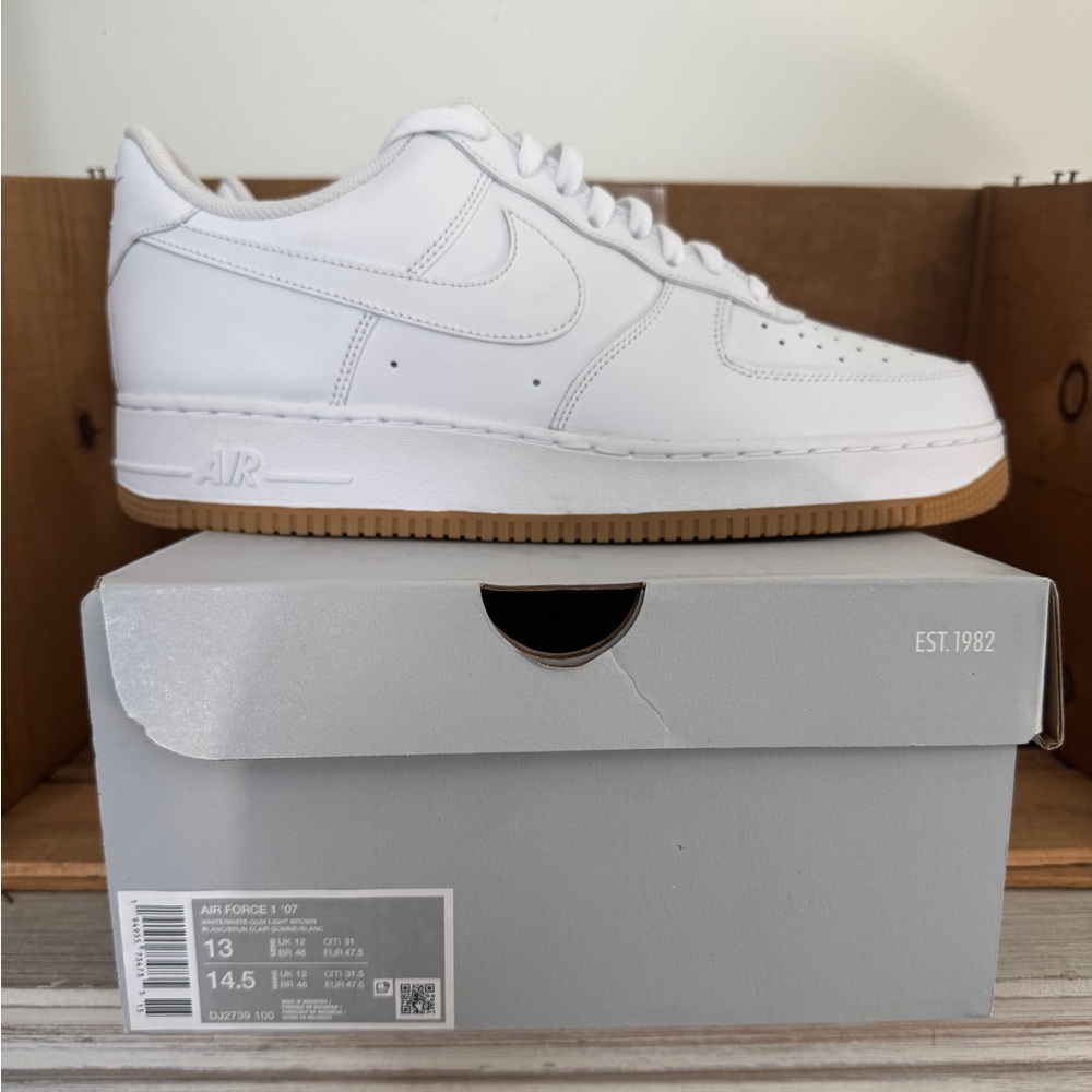 Men’s Nike Air Force One ‘07 Low Athletic Sneakers Shoes Size 13 White/Gum Soles